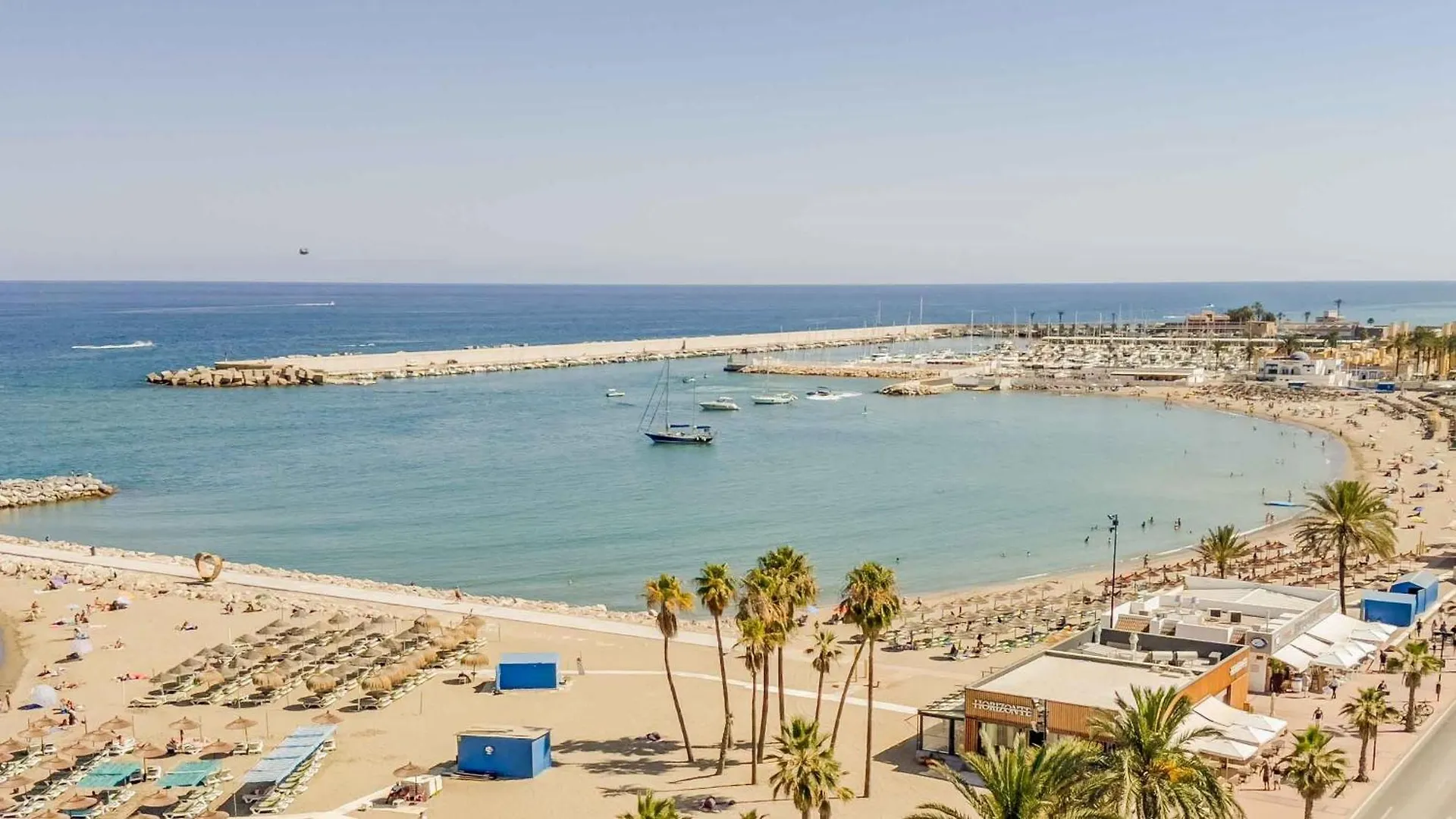 118 - Modern Beachfront Apartment Fuengirola