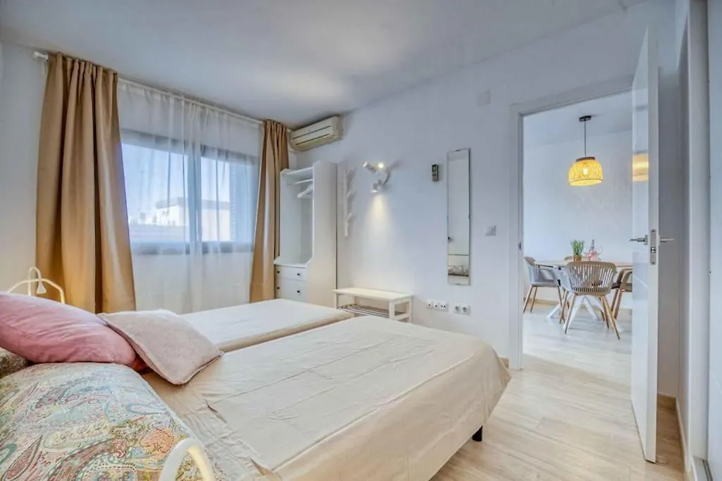 118 - Modern Beachfront Apartment Fuengirola Spanien